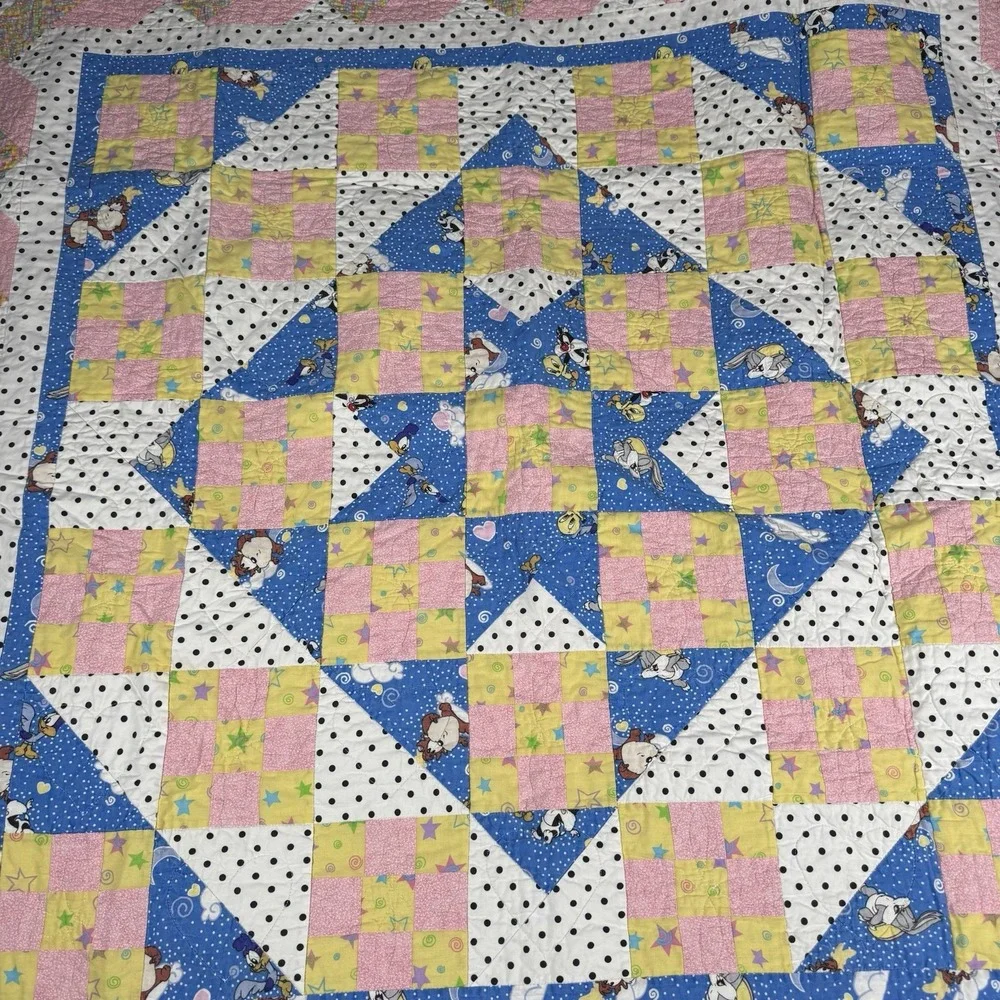 Handmade Baby Kid's Quilt Crib Blanket Yellow Looney Tunes Taz Tweety Bugs Bunny